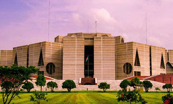 মুক্তিযোদ্ধাদের ১৫ লাখ টাকার বাড়ি দেবে সরকার