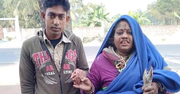 ফেসবুক খুঁজে দিলো হারানো মাকে