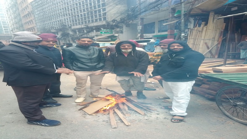 কুয়াশা আচ্ছন্ন প্রকৃতি, শীতের তীব্রতা কমতে পারে যেদিন