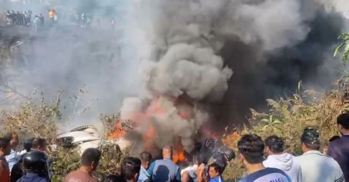 ৭২ আরোহী নিয়ে নেপালে প্লেন বিধ্বস্ত, নিহত ৪০